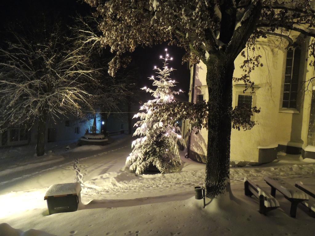 Kirchenwirt Inn Kreuzen  외부 사진